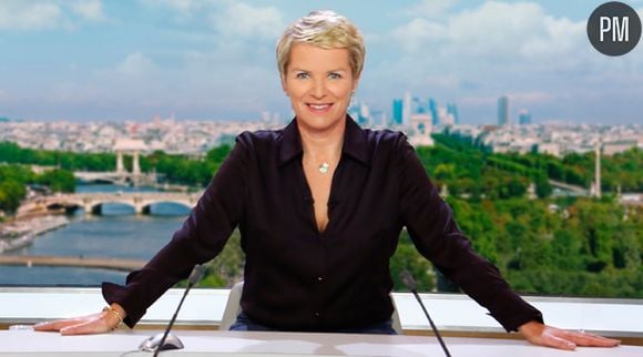 Elise Lucet présente son dernier JT, à 13 Heures.