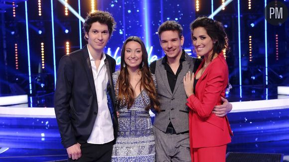 Laurie Cholewa et les finalistes de "Nouvelle Star" 2016