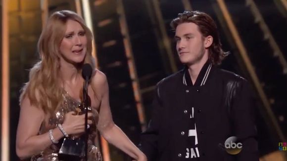 Céline Dion en larmes aux Billboard Music Awards