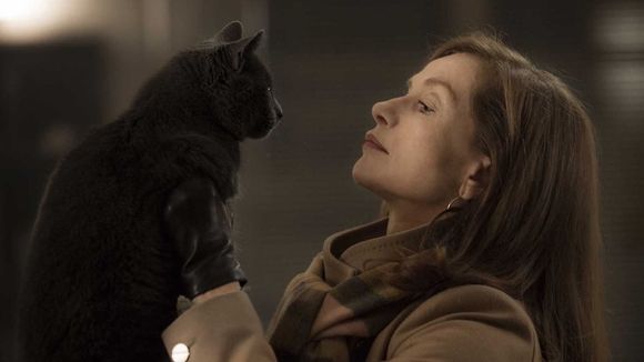 Premières séances : Isabelle Huppert plus forte que "Warcraft"