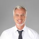 David Ginola "is back", "en pleine forme" et "prépare l'Euro" pour M6