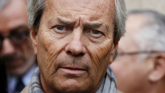 Reportage de "Complément d'Enquête" : Vincent Bolloré accuse France 2 de bidonnage