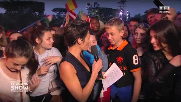 Euro 2016 : Couac d'Alessandra Sublet dans le public du "Grand show d'ouverture"