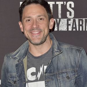 Steve Kazee interprètera un des rôles principaux de "Lovestruck"