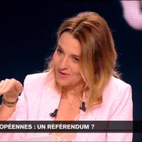 "On doigte son électorat" : L'énorme lapsus d'Anaïs Bouton dans "Zemmour & Naulleau"