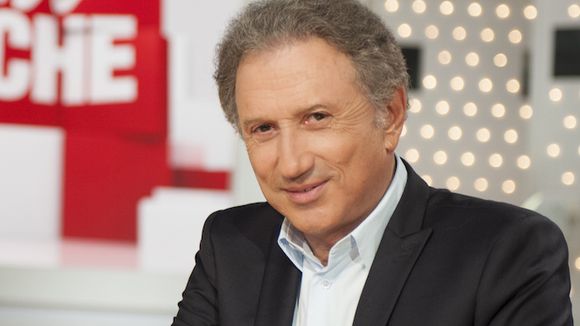 Michel Drucker rempile sur France 2 mais n'exclut pas d'arriver sur C8