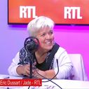 "Joséphine, ange gardien" : Mimie Mathy assure avoir divisé son salaire par deux pour que la série continue