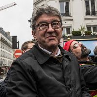 Incendie de Rouen : Jean-Luc Mélenchon critique l'absence d'information dans les médias