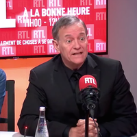 "A la bonne heure" : Francis Huster s'accroche sur RTL au sujet de... Molière et Corneille !