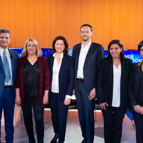 Cédric Villani, Serge Federbusch, Danielle Simonnet, Agnès Buzyn, David Belliard, Anne Hidalgo et Rachida Dati sur le plateau de "La grande confrontation"