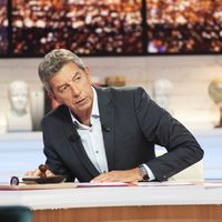 "Ça ne sortira pas d'ici" : Les tournages et la diffusion de l'émission de Michel Cymes interrompus sur France 2