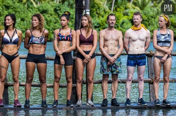 Jessica, Naoil, Inès, Charlotte, Eric, Régis et Alexandra dans "Koh-Lanta"