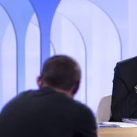 Audiences samedi : "On n'est pas couché" toujours faible, "C l'hebdo" au million, les jeux de France 3 en forme