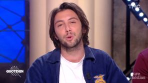 "Quotidien" : Etienne Carbonnier annonce un "accord commercial" avec la prod de "Koh-Lanta"