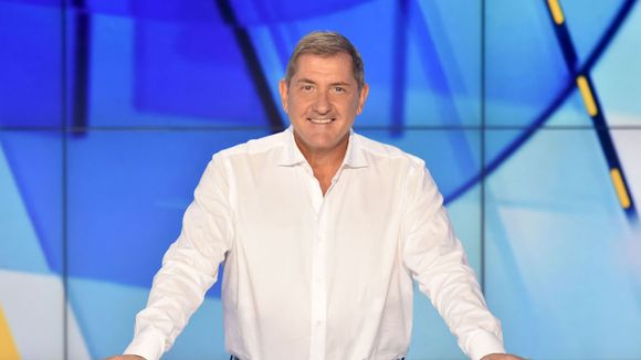 Yves Calvi dans "L'info du vrai"