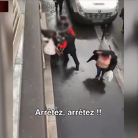 "Arrête de filmer, je te casse la caméra" : Une équipe d''Enquête exclusive" menacée et frappée par des squatteurs