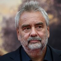 Luc Besson accusé de viol : La justice prononce un non-lieu, l'actrice Sand Van Roy porte plainte contre la juge