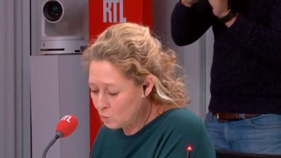 Adrien Quatennens a remplacé Jean-Luc Mélenchon dans la matinale de RTL le 5 avril 2022.