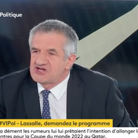 Jean Lassalle pète les plombs et traite Renaud Dély de "chien" sur franceinfo: