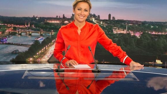 Audiences access 20h : Anne-Sophie Lapix et Xavier de Moulins en souffrance face aux Bleus sur TF1