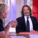 "Vous faites tout pour que l'on vous déteste" : Anne-Élisabeth Lemoine "gronde" Frédéric Beigbeder dans "C à vous"