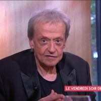 "Ils ont pris l'autre con qui était chez Fogiel" : Guy Carlier, remplaçant surprise de Bertrand Chameroy dans "C à vous, la suite" sur France 5