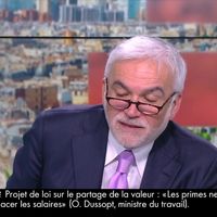 "Elle ne connaît rien à rien !" : Pascal Praud étrille Marion Cotillard après son soutien aux Soulèvements de la Terre