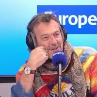 "Je vous souhaite de les faire..." : Piqué au vif dans "Culture médias", Jean-Luc Reichmann se moque des audiences d'Europe 1