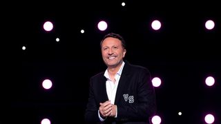 "Les anges de la télé-réalité" : Arthur abandonne son procès contre NRJ 12 et renonce à réclamer 7,2 millions d'euros à la chaîne