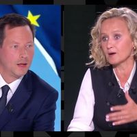 "Vous êtes venu faire un happening !" : En direct face à Caroline Roux, François-Xavier Bellamy critique la "mise en scène" par France 2 du débat entre Gabriel Attal et Jordan Bardella