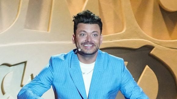 Kev Adams lance son festival d'humour : "Sans TF1, il n'y aura pas de 2e édition de 'L'Humour à la plage'"