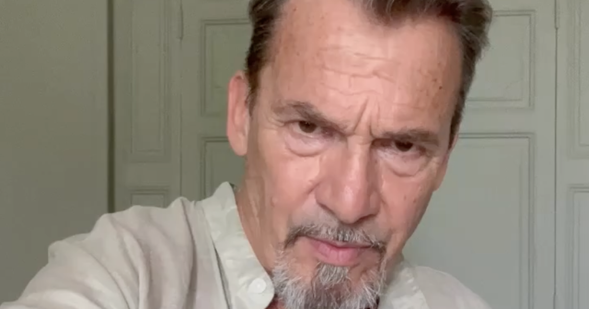 Arrêtez d'être naïfs à ce point-là" : Florent Pagny met en garde ses fans  après plusieurs tentatives d'escroqueries sur les réseaux sociaux -  Puremédias