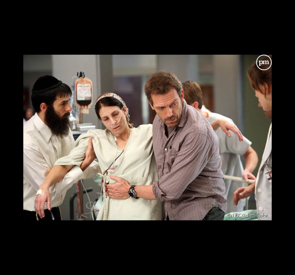 Eyal Podell, Laura Silverman, Hugh Laurie et Olivia Wilde dans "Dr House"