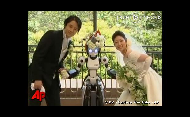 Un mariage célébré par un robot, au Japon