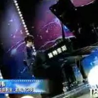 China's Got Talent : un manchot joue du piano avec les pieds