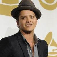 Charts UK : le raz-de-marée Bruno Mars