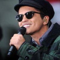 Charts US : Bruno Mars reprend la tête, Britney Spears chute