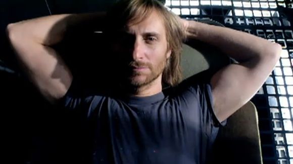 Clip : David Guetta s'invite dans le "Who's That Chick" de Rihanna