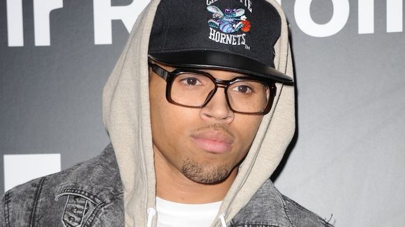 Chris Brown s'excuse d'avoir "dû évacuer sa colère"