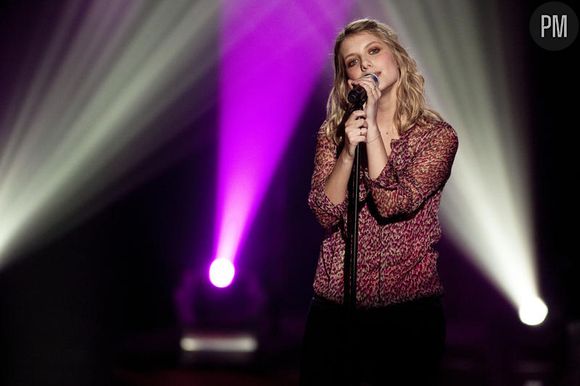 Mélanie Laurent invitée de Johnny Hallyday dans "Taratata"