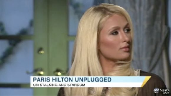 Agacée, Paris Hilton interrompt une interview