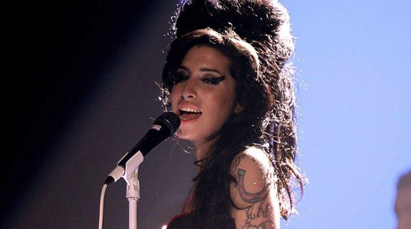 Amy Winehouse aux Brit Awards 2007