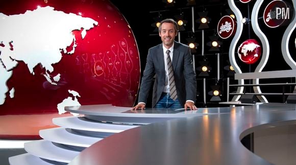 Yann Barthès sur le plateau du "Petit Journal"