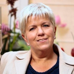 Mimie Mathy dans "Joséphine, ange gardien"