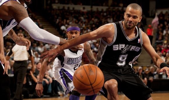 Tony Parker, blessé lors d'une altercation entre Drake et Chris Brown