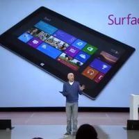 Quand "Surface", la nouvelle tablette de Microsoft, plante sur scène