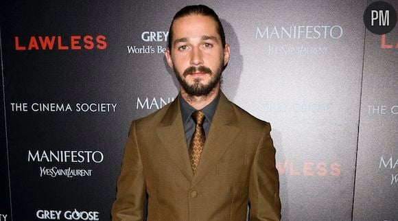 Shia LaBeouf présente ses excuses après avoir jugé que Steven Spielberg s'était "planté" avec "Indiana Jones 4"