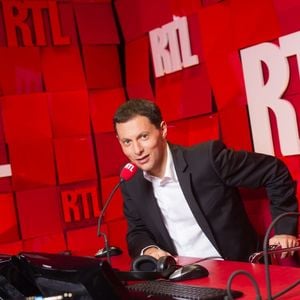 Marc-Olivier Fogiel aux commandes de "RTL Soir".