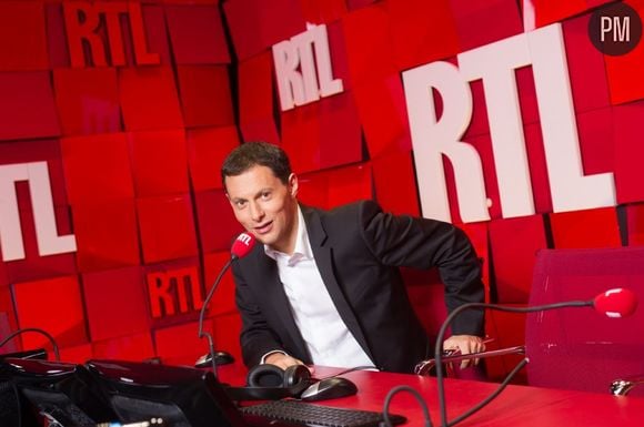 Marc-Olivier Fogiel aux commandes de "RTL Soir".