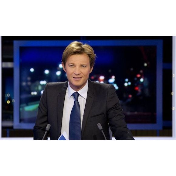 Laurent Delahousse sur le plateau du 20 heures